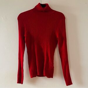 Y2K RED RIBBED TURTLENECK